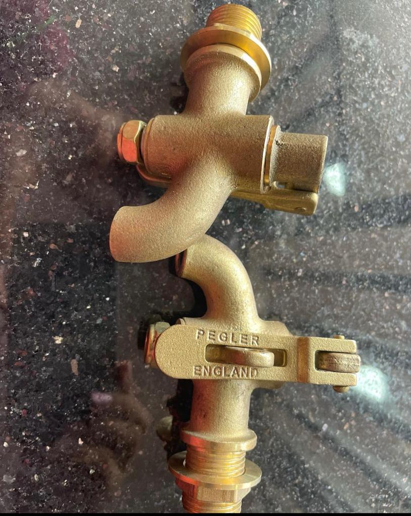 BRASS COMPRESSION FITTING 1/2"
